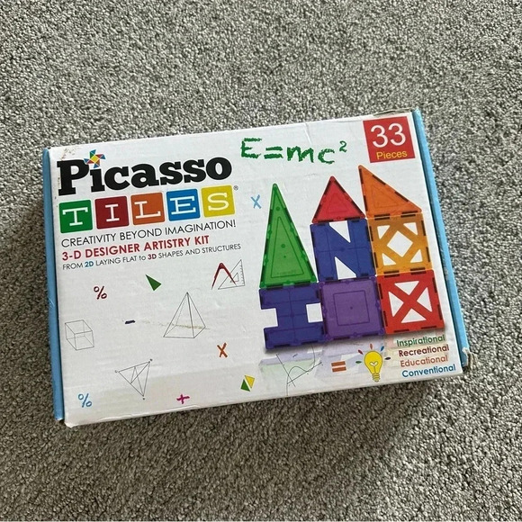 Picasso Tiles 3-D Designer Artistry Kit PT33 - 33 pieces - Picture 1 of 4